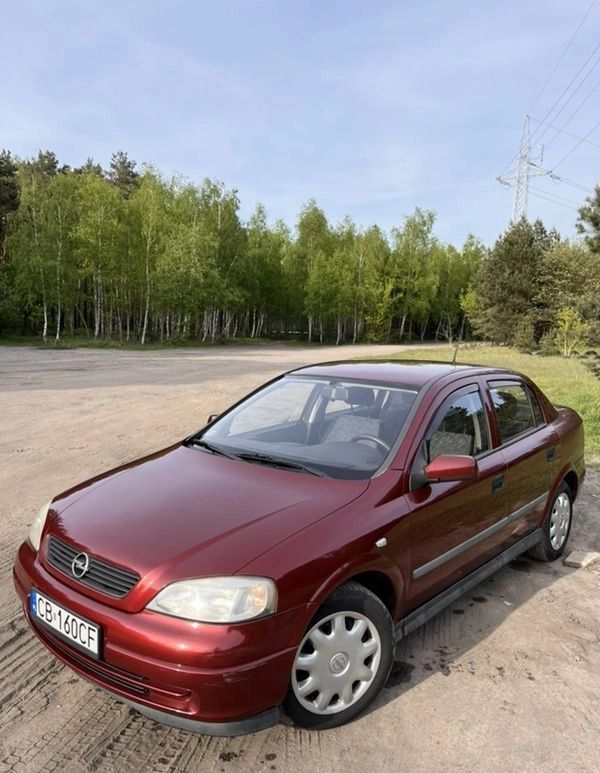 Opel Astra cena 4700 przebieg: 196769, rok produkcji 1998 z Bydgoszcz małe 92